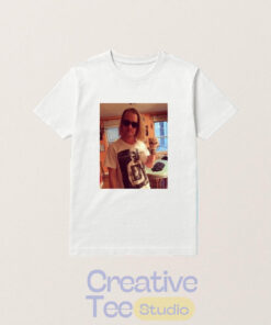 Ryan Gosling Wears Shirt of Macaulay Culkin Wearing Ryan Gosling T-Shirt