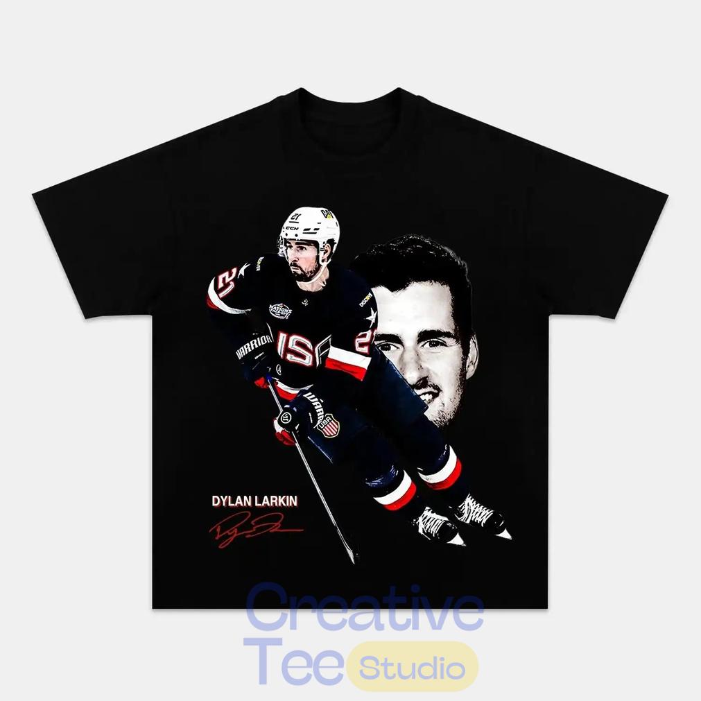 Hockey Club DYLAN Hockey Graphic Shirt Hockey Club DYLAN Hockey Graphic Shirt