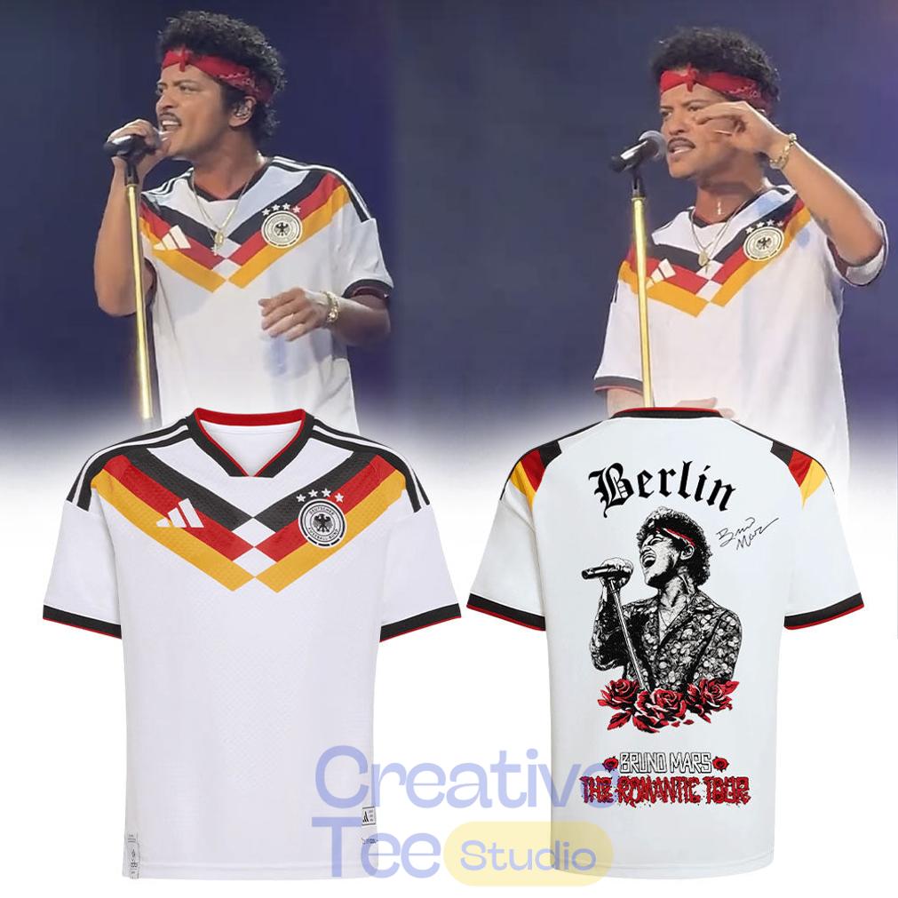 Bruno Mars THE ROMANTIC TOUR in Olympiastadion Berlin Jersey Bruno Mars THE ROMANTIC TOUR in Olympiastadion Berlin Jersey