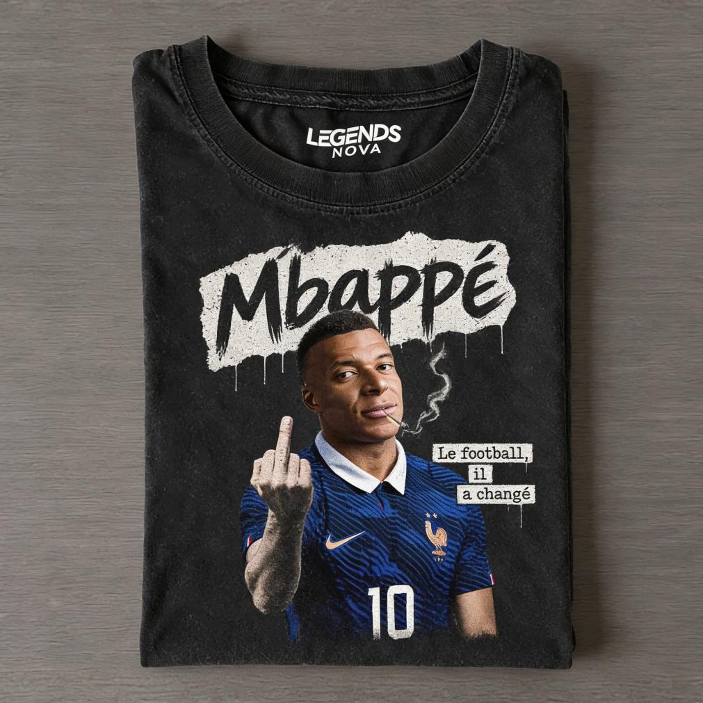 “Le football, il a changé” Kylian Mbappé 2026 Vintage Tee “Le football, il a changé” Kylian Mbappé 2026 Vintage Tee
