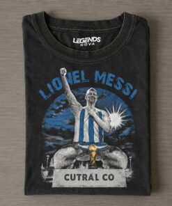 Messi Classic Legendary Statue Tee