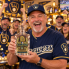 Limited Edition 2026 World Series Champions Decanter 4 tải xuống (2)